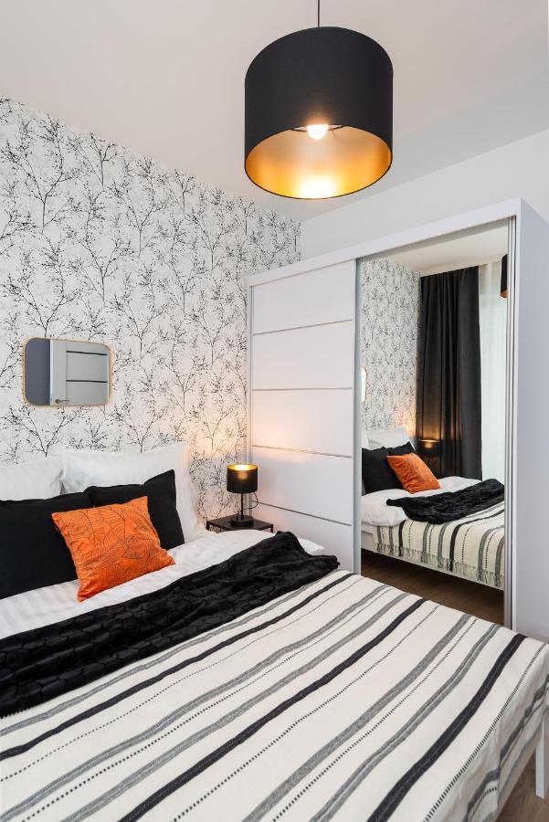Kairos Apartments -Tower II Premium - Darmowy Parking, Silownia, Sauna - Scisle Centrum Katowice Kültér fotó